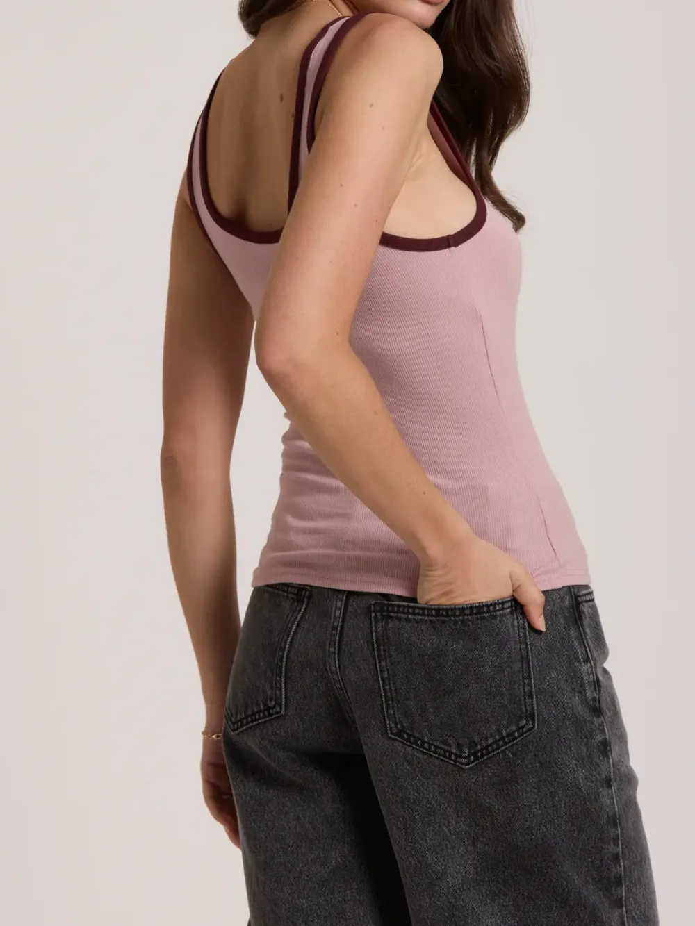 The Contrast Trim Tank