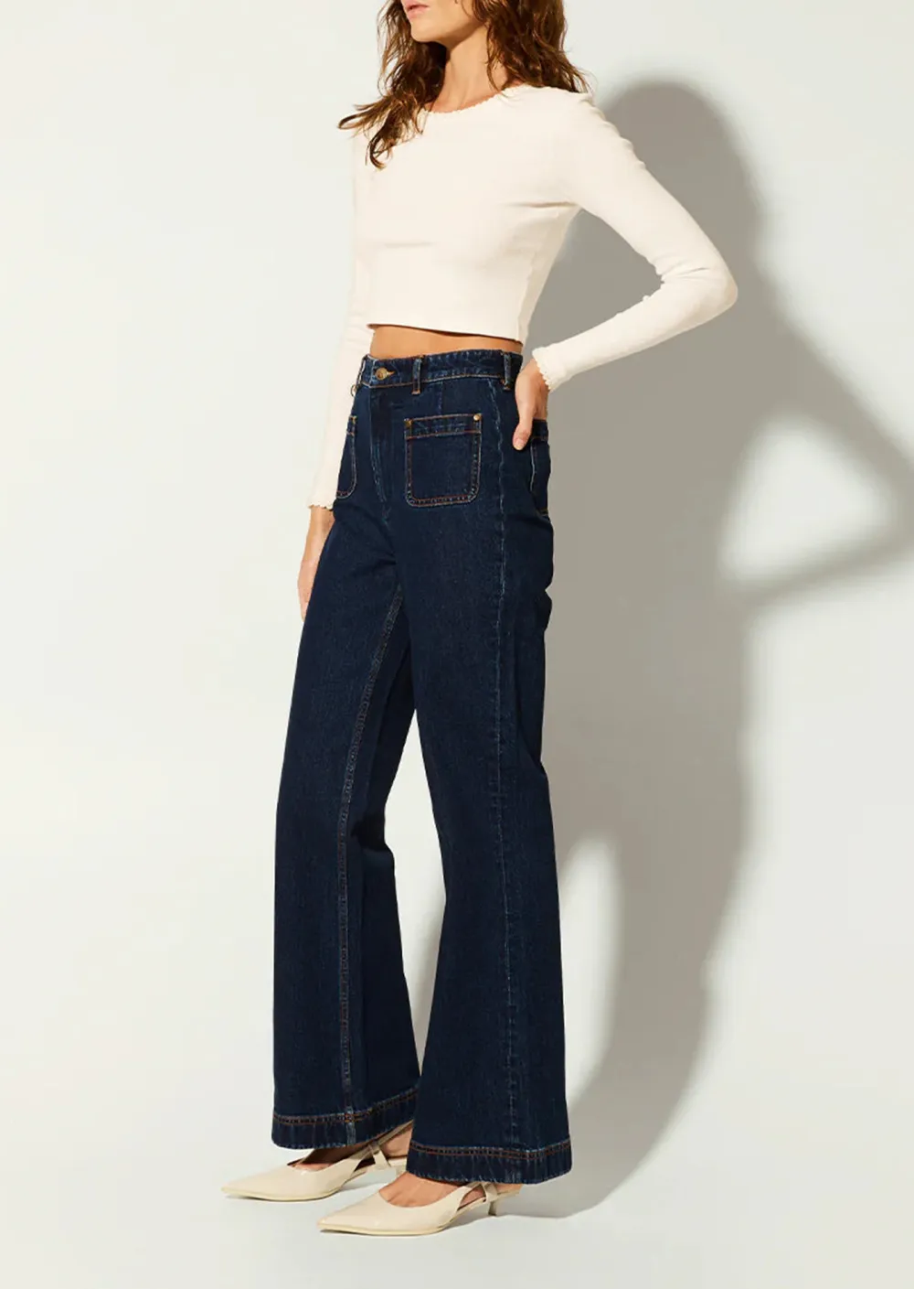 Cropped Long Sleeve Round Neck Top