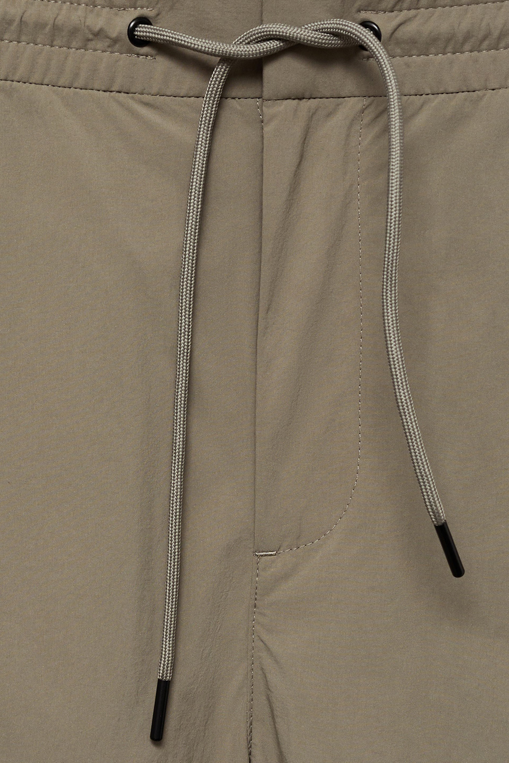 Water-Repellent Shorts With Drawstring
