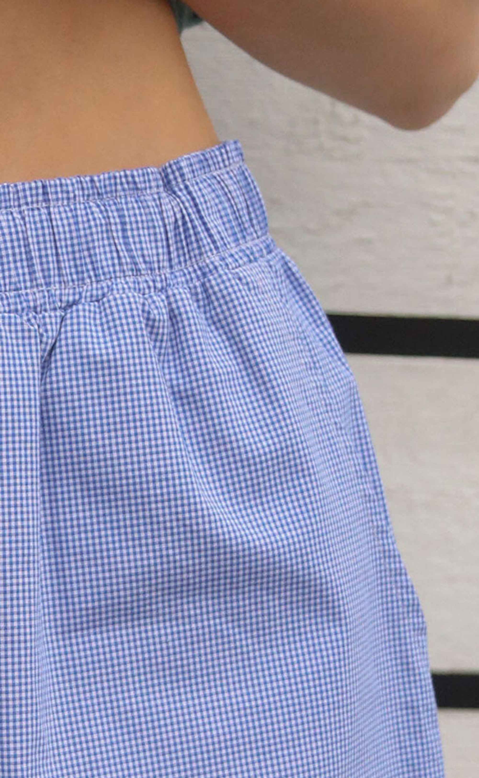Drawstring Button Elastic Waist Shorts