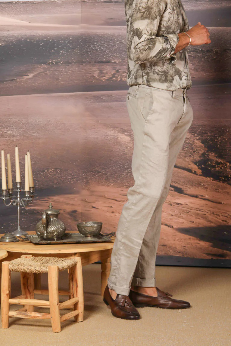Men's Beige Cotton Casual Twill Regular Fit Trousers