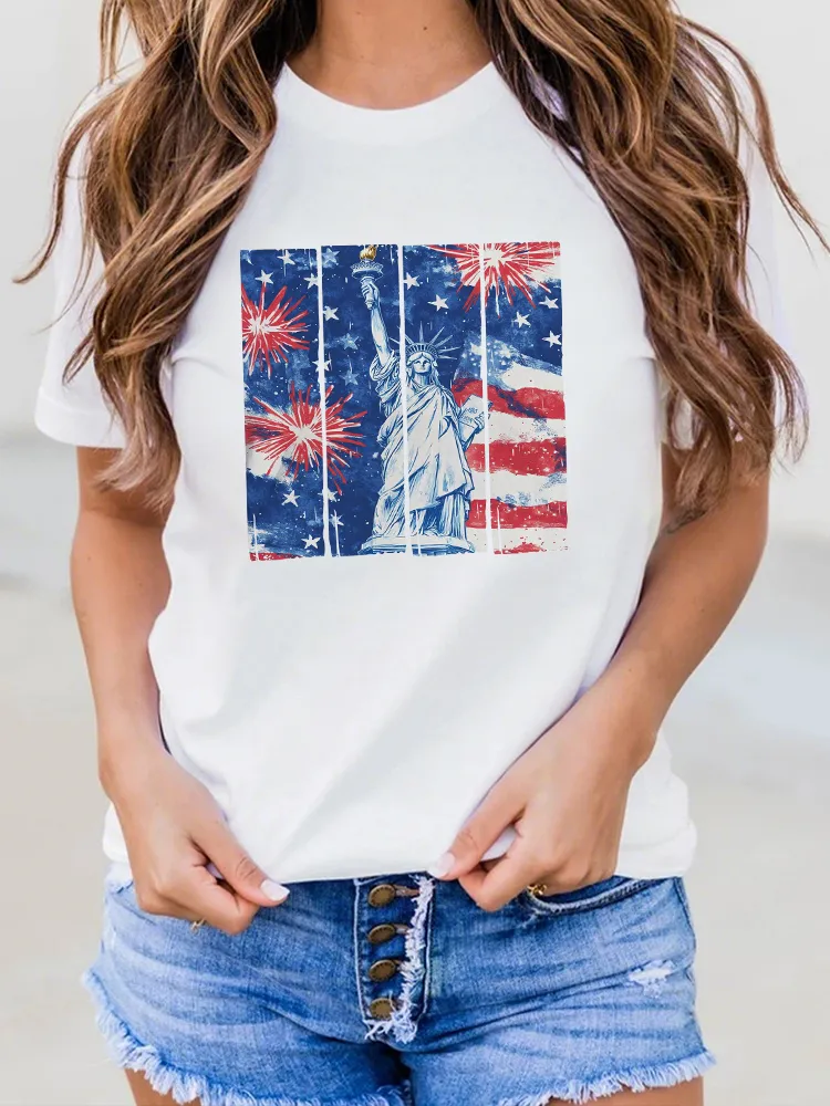 Woman'S The Print Of The Statue Of Liberty Round-Neck Short-Sleeved T-Shirt