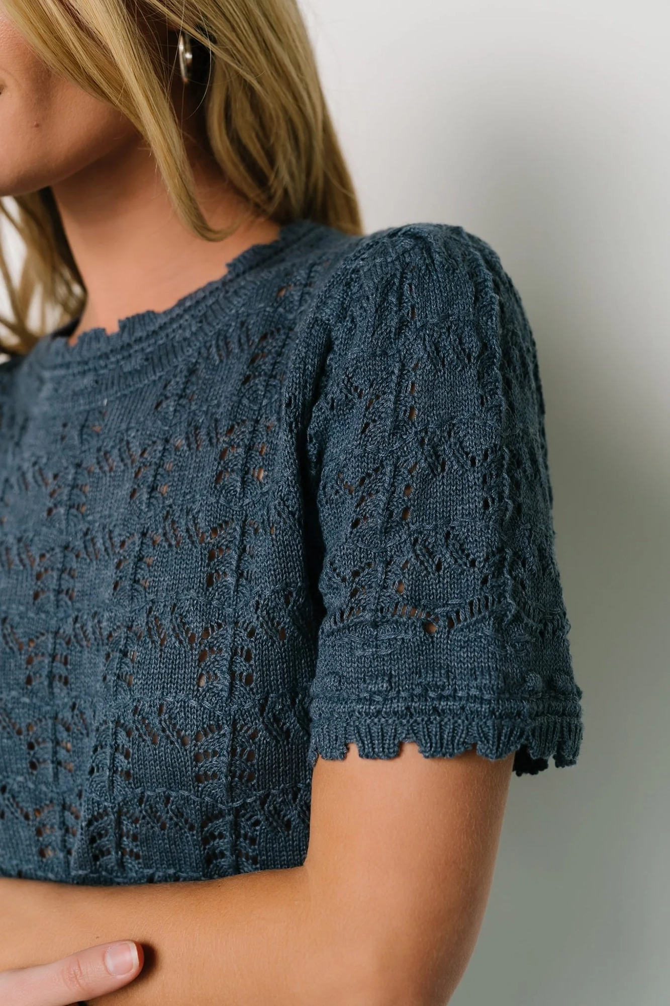 Elegant Temperament Design Sense Hollow Out Shirt