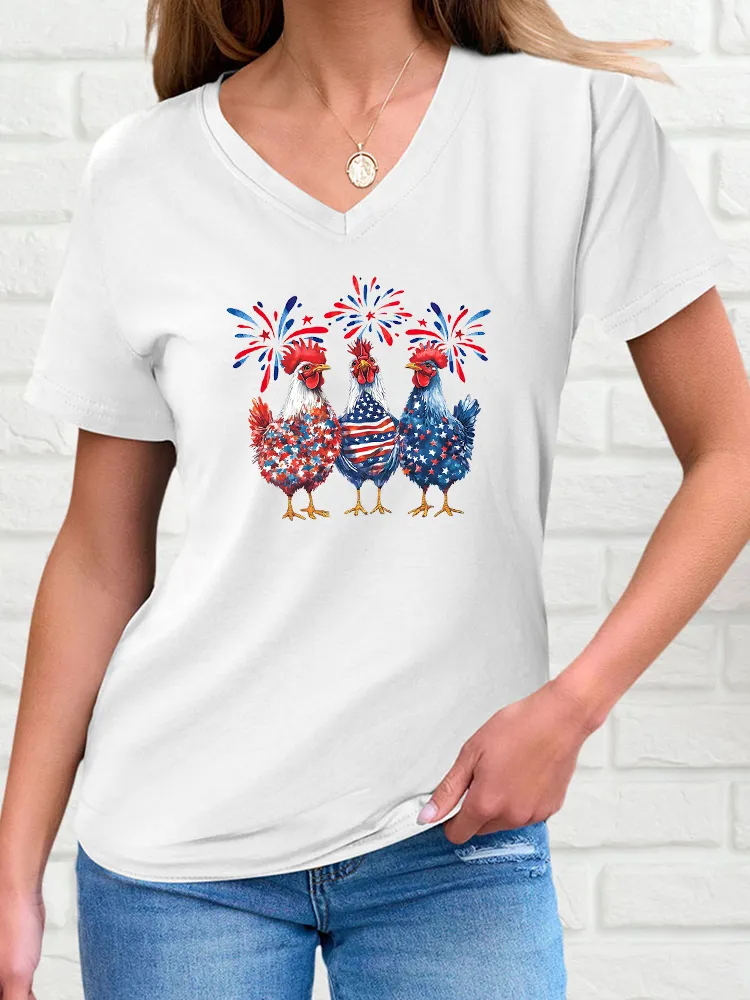 Woman'S Independence Day Fireworks Rooster T-Shirt With V-Neck And Short Sleeves