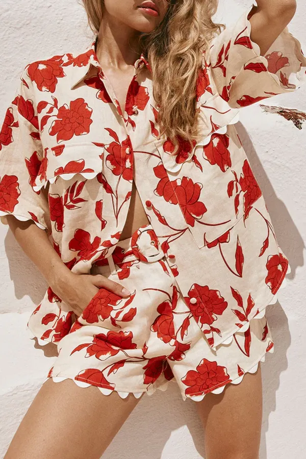 Floral Print Scalloped Hem Shorts