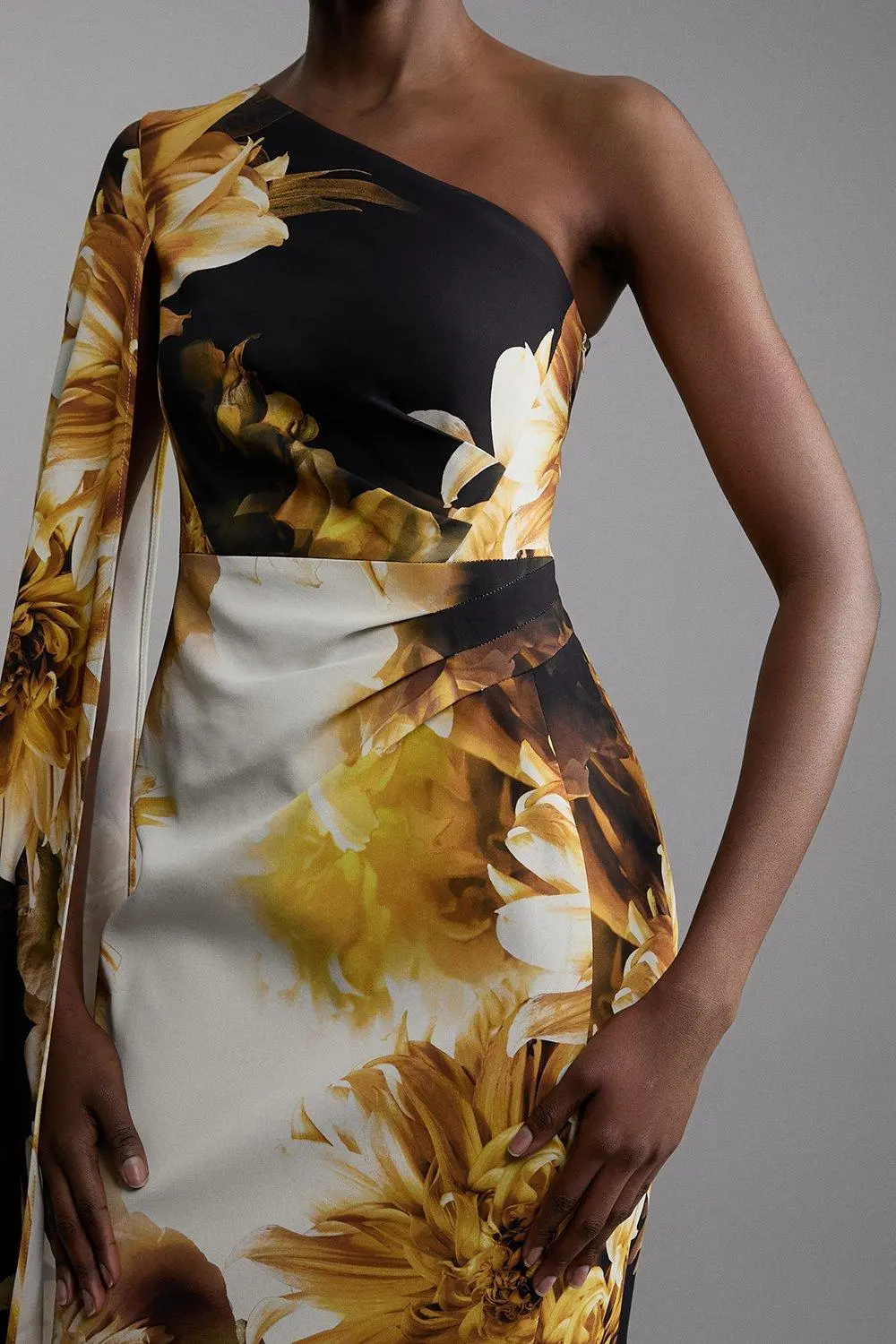 Random Printing Viscose Jersey Hardware Maxi Dress