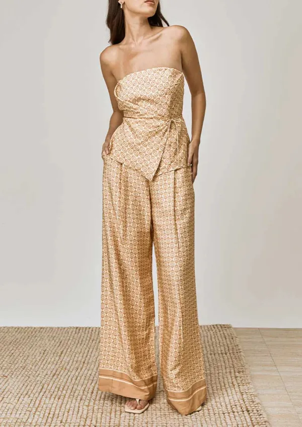 Strapless Tie Waist Jacquard Top