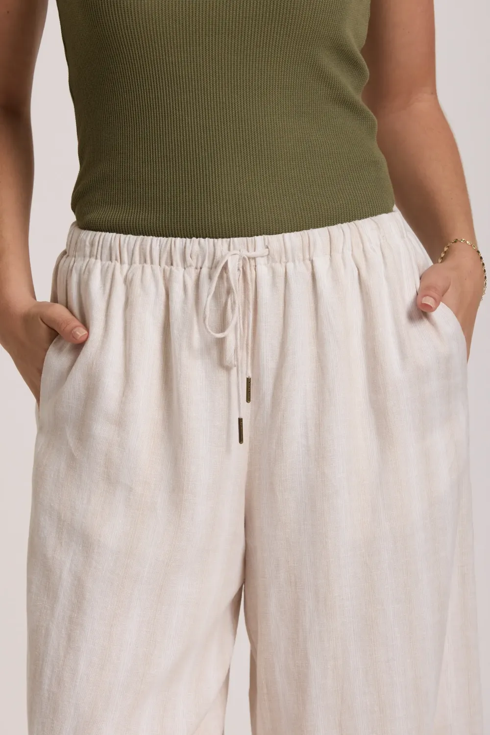 Elementary Pocket Detail Pant