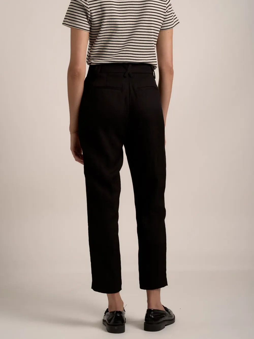Black The Slim Leg Pant