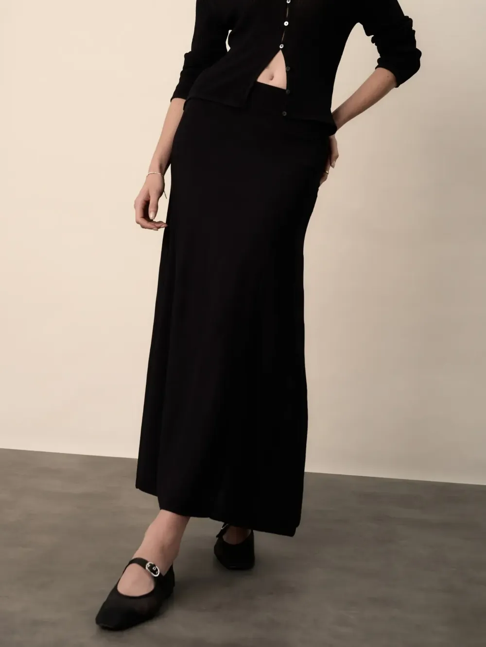 Black The Knitted Maxi Skirt