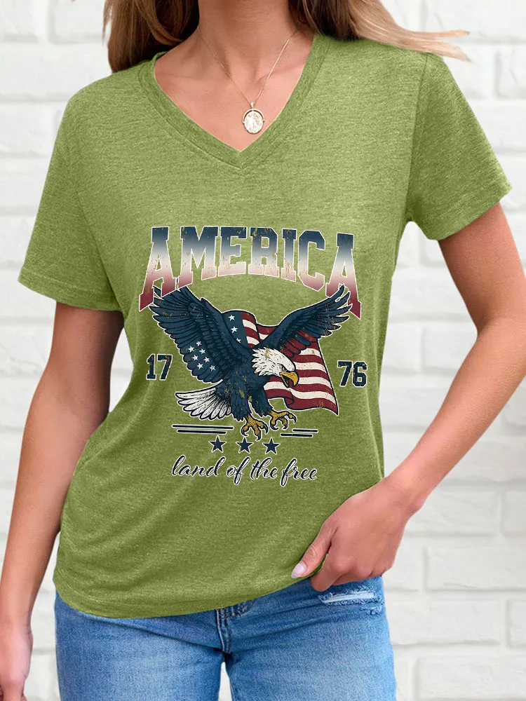 Woman'S America 1776 Land And Free V-Neck And Short Sleeves T-Shirt