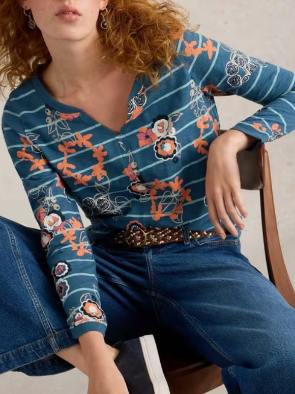 Art Graphic Long Sleeve T-Shirt