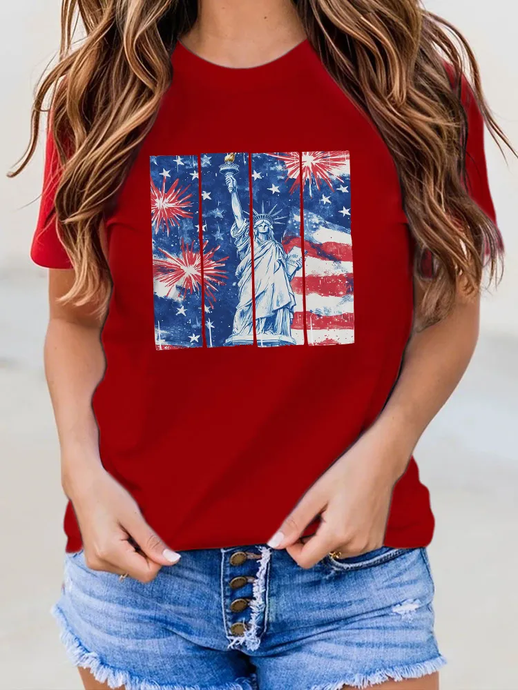 Woman'S The Print Of The Statue Of Liberty Round-Neck Short-Sleeved T-Shirt