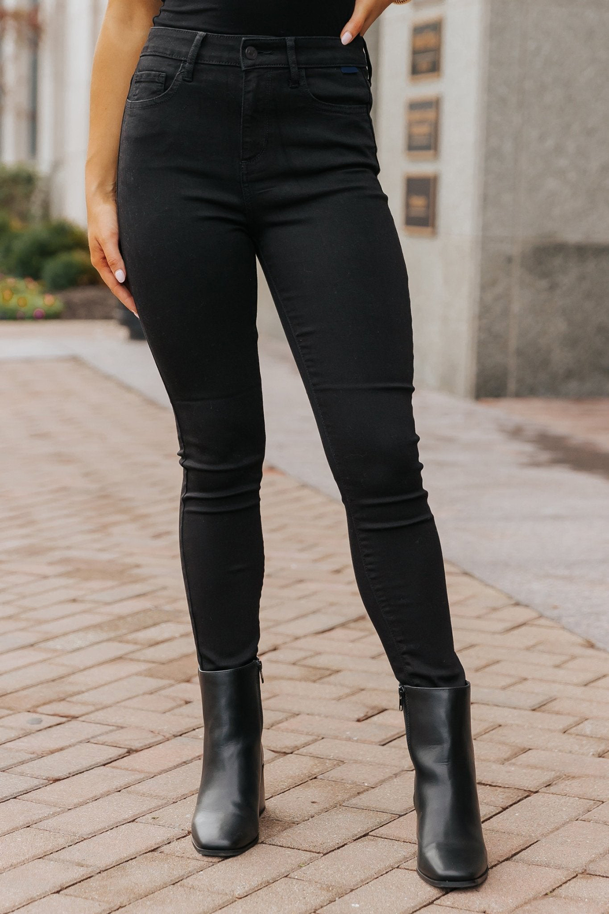 Sleek Black High Rise Skinny Jeans