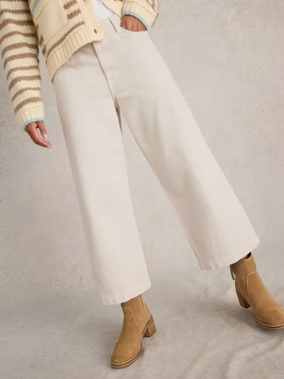 Cropped Wide Leg Jean