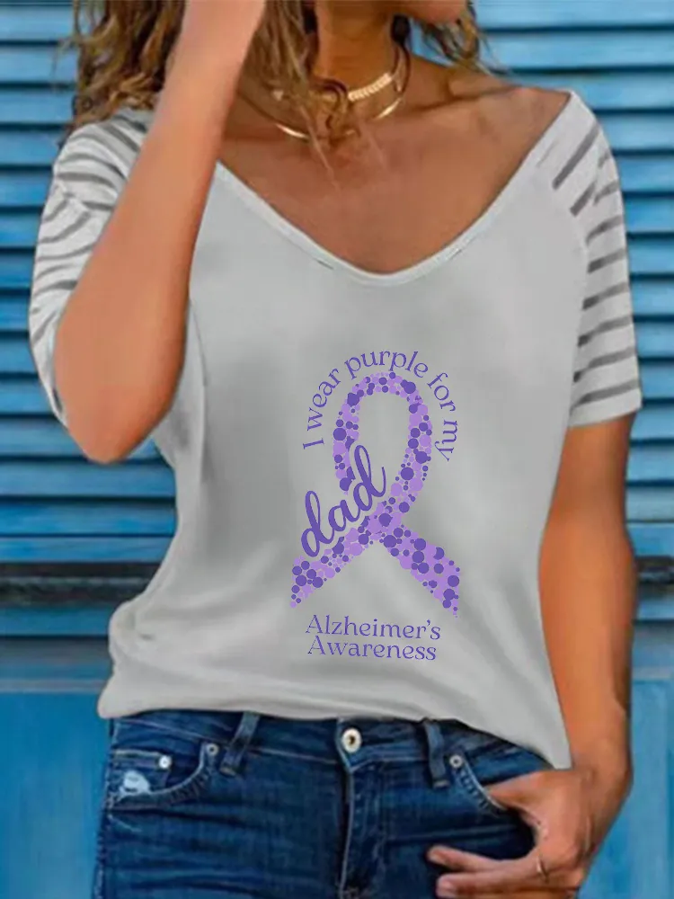 Women'S I Wear Purple For My Dad Alzheimer'S Awareness V-Neck Short-Sleeved T-Shirt
