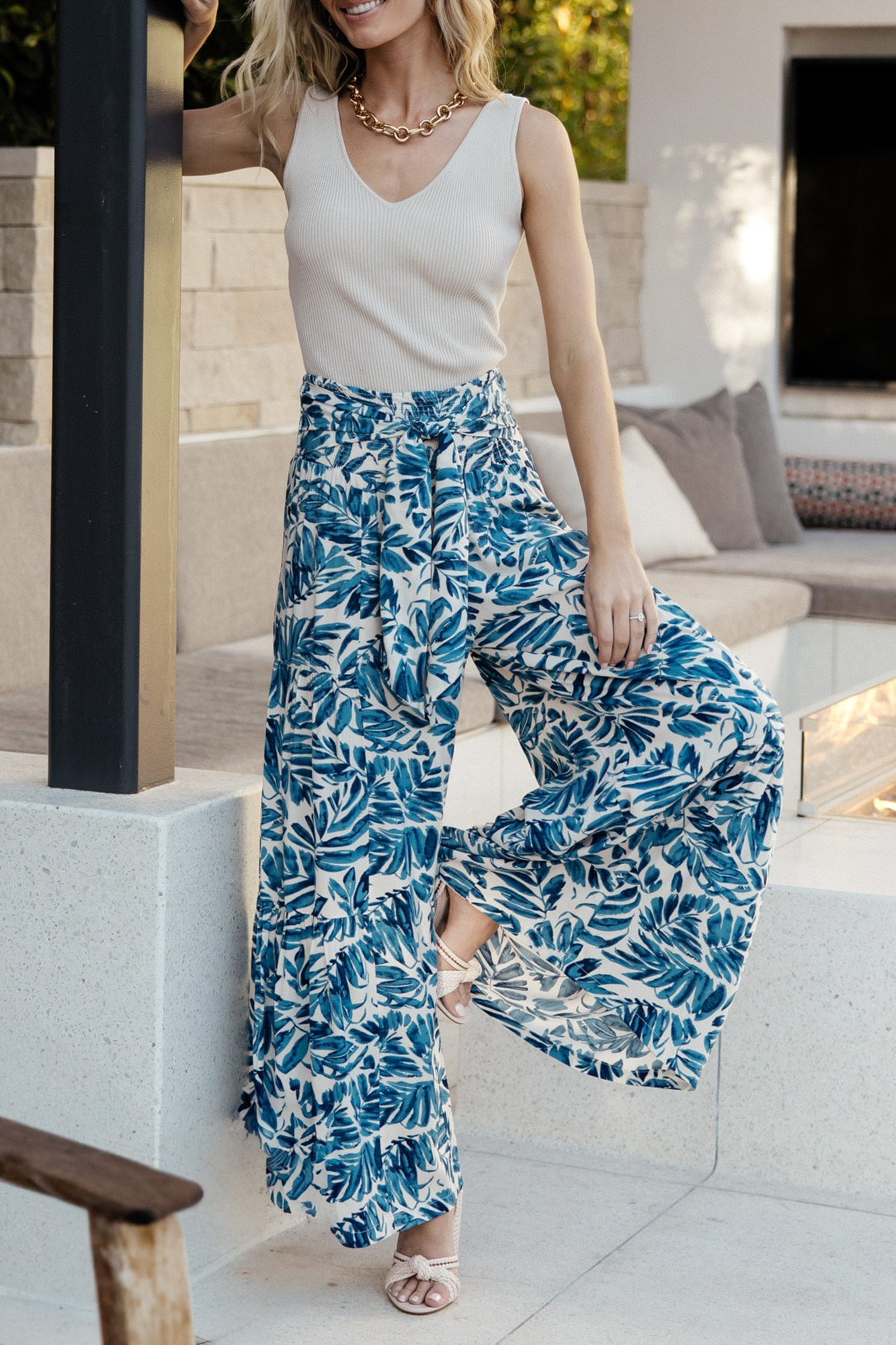 Lightweight And Elegant Versatile Slim-Fit  Pants