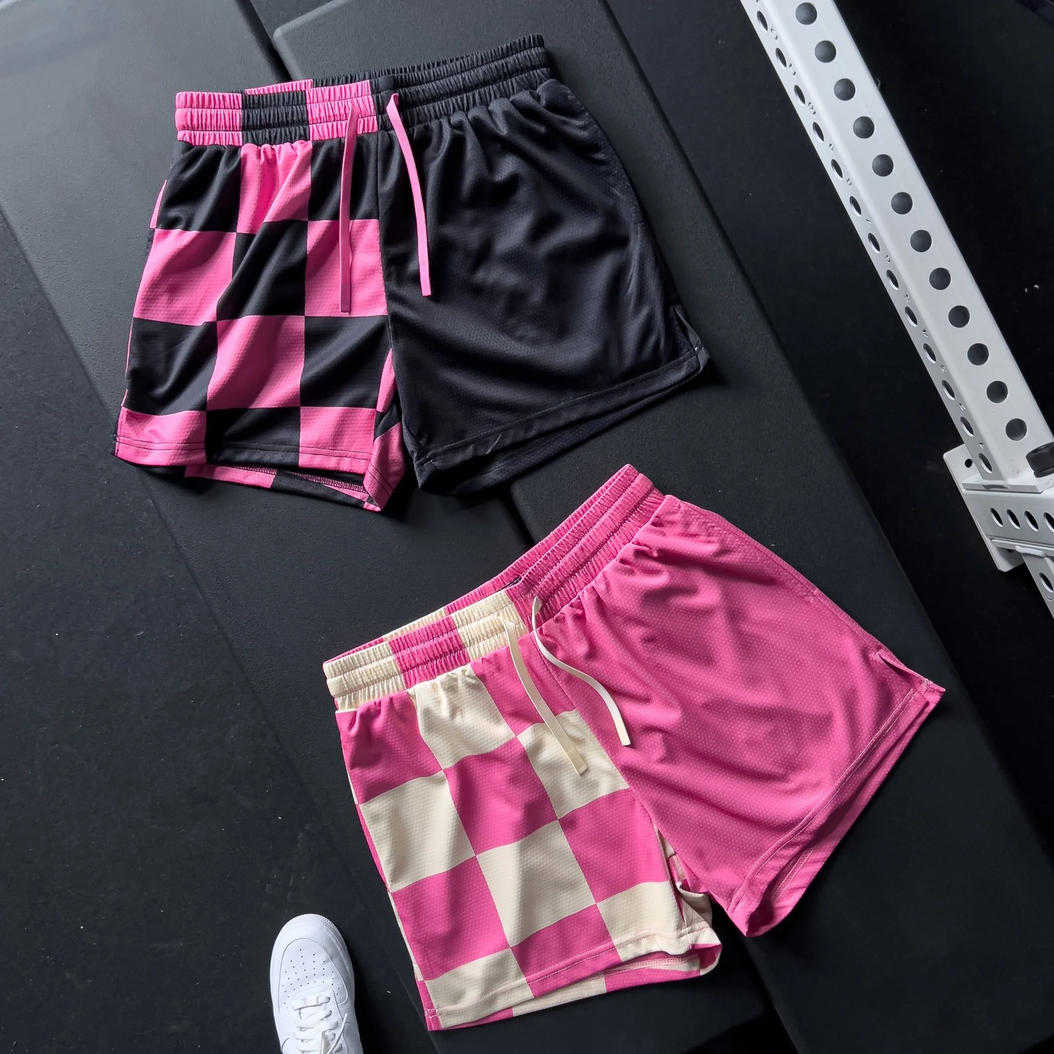 Solids 5 Pack - MUAY THAI SHORTS (MID THIGH CUT) CHECKER - PINK / CREAM