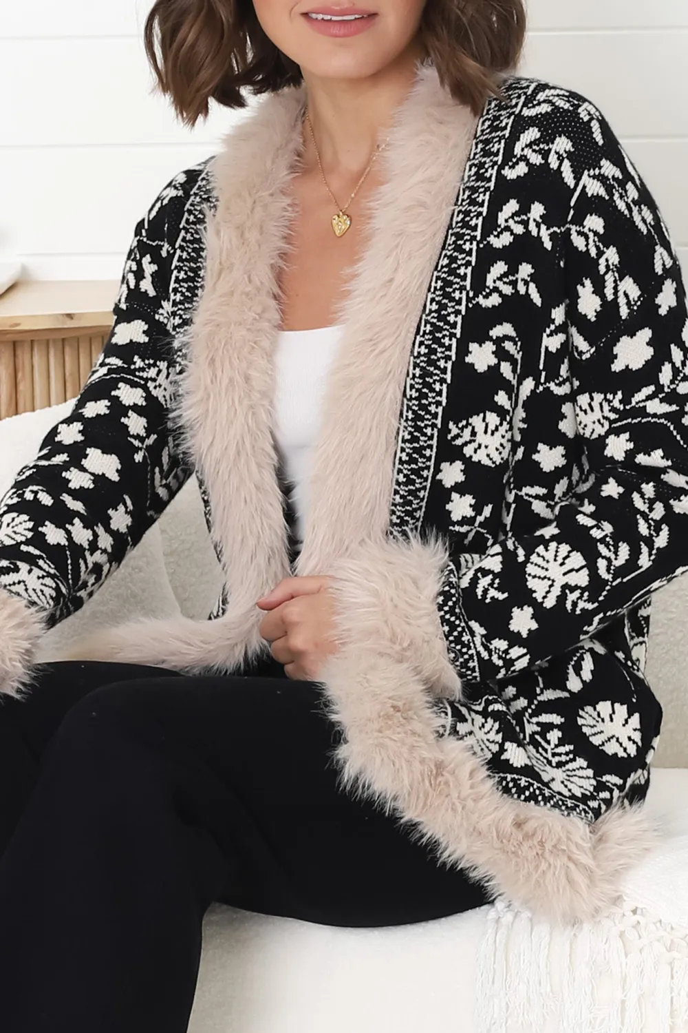 Faux Fur Trim Open Knit Jacket