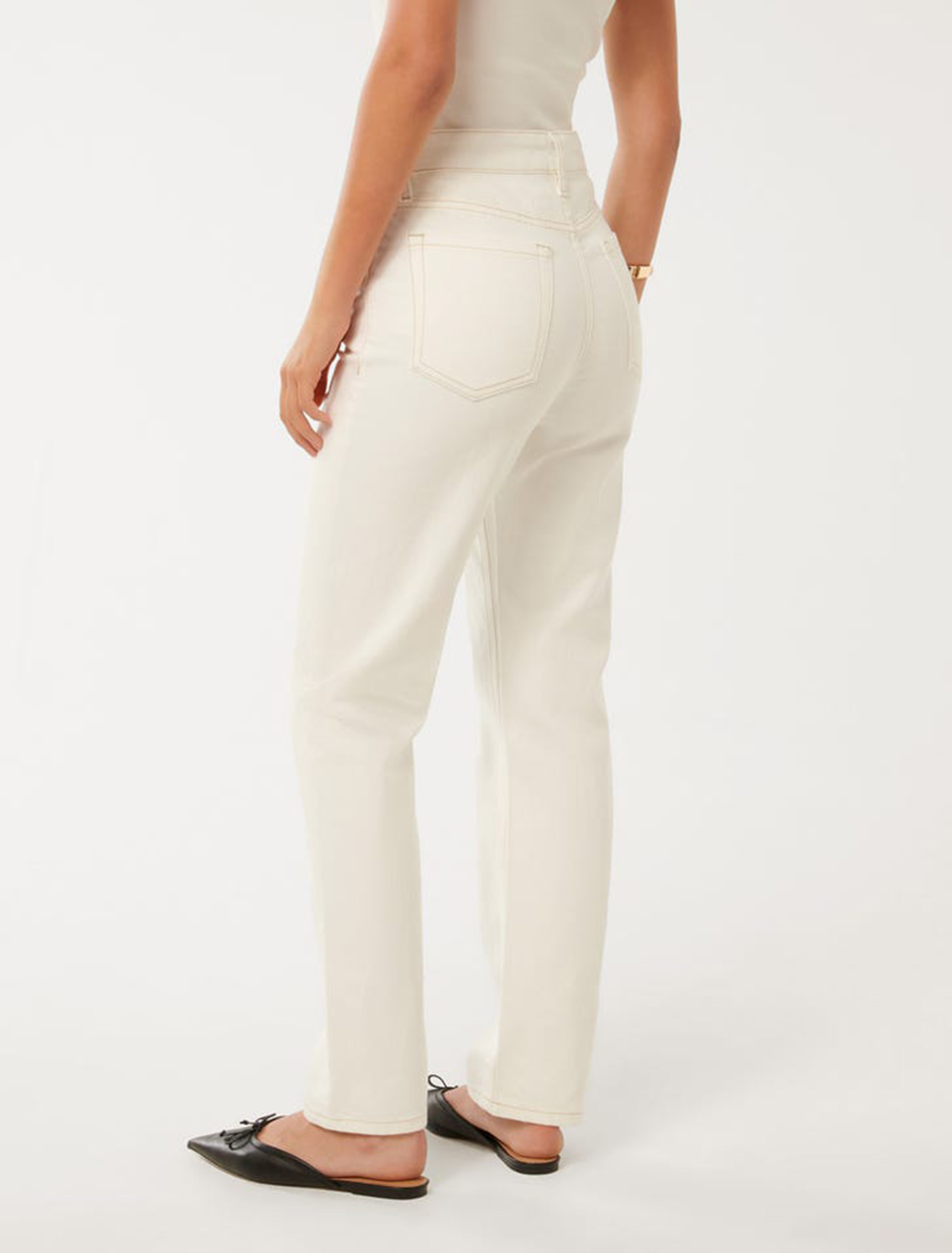 Ankle Straight Jean