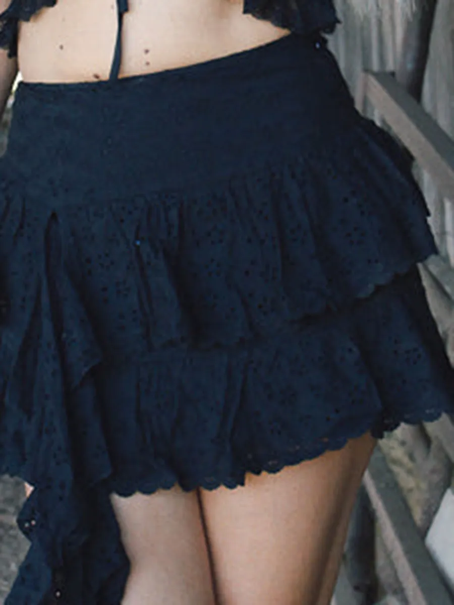 Black Crochet Layer Asymmetric Hem Skirts