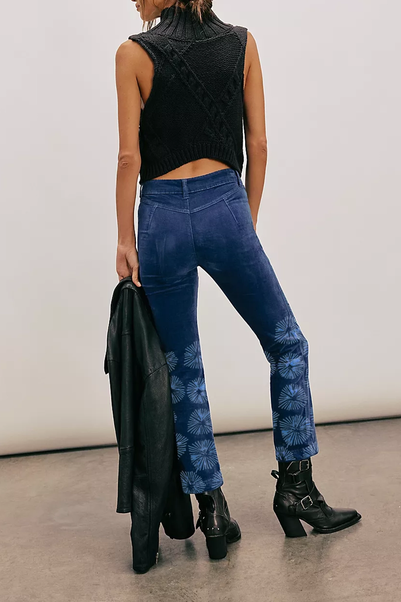 Mid Rise Straight Jeans