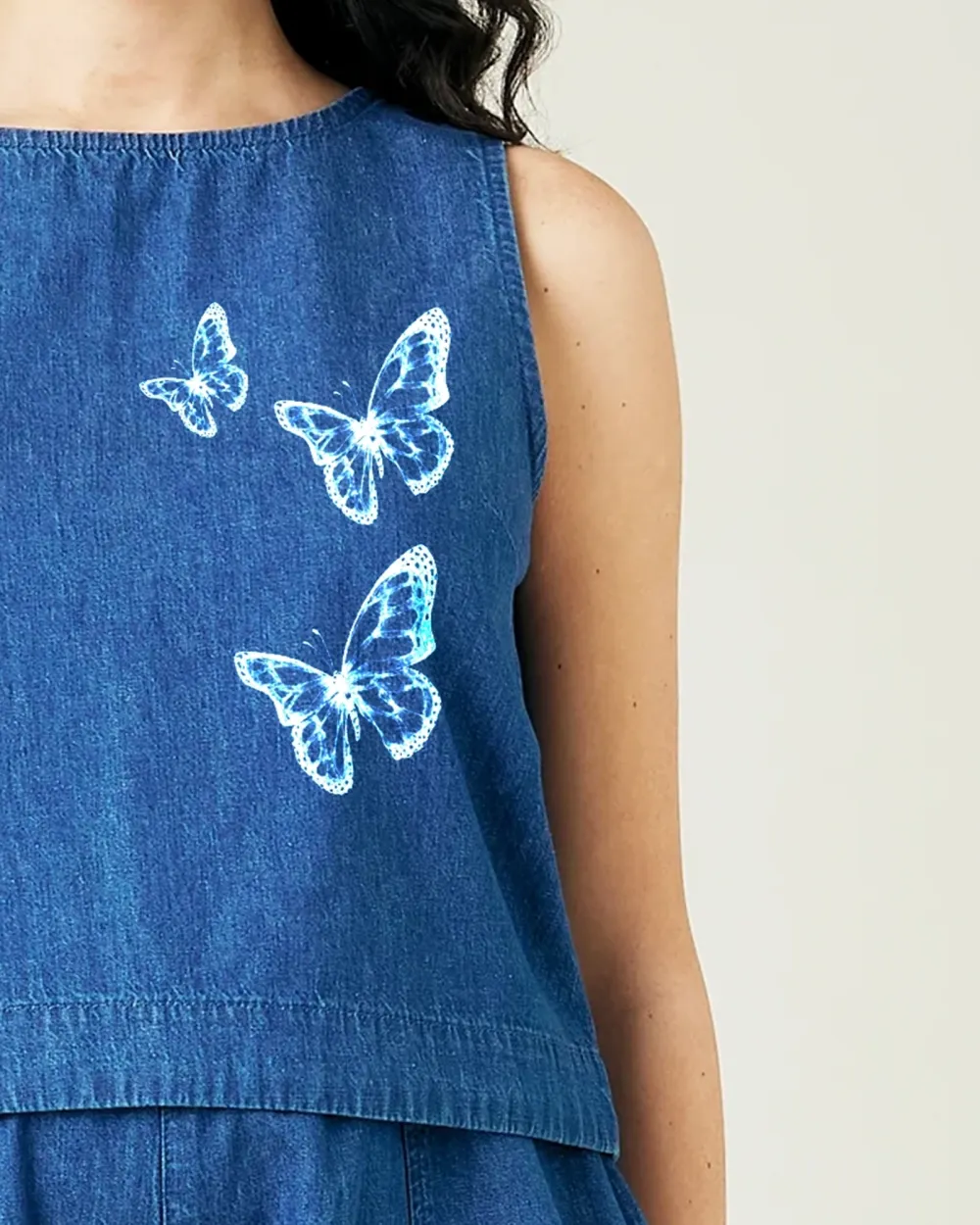 MID WASH DENIM CHAMBRAY TOP
