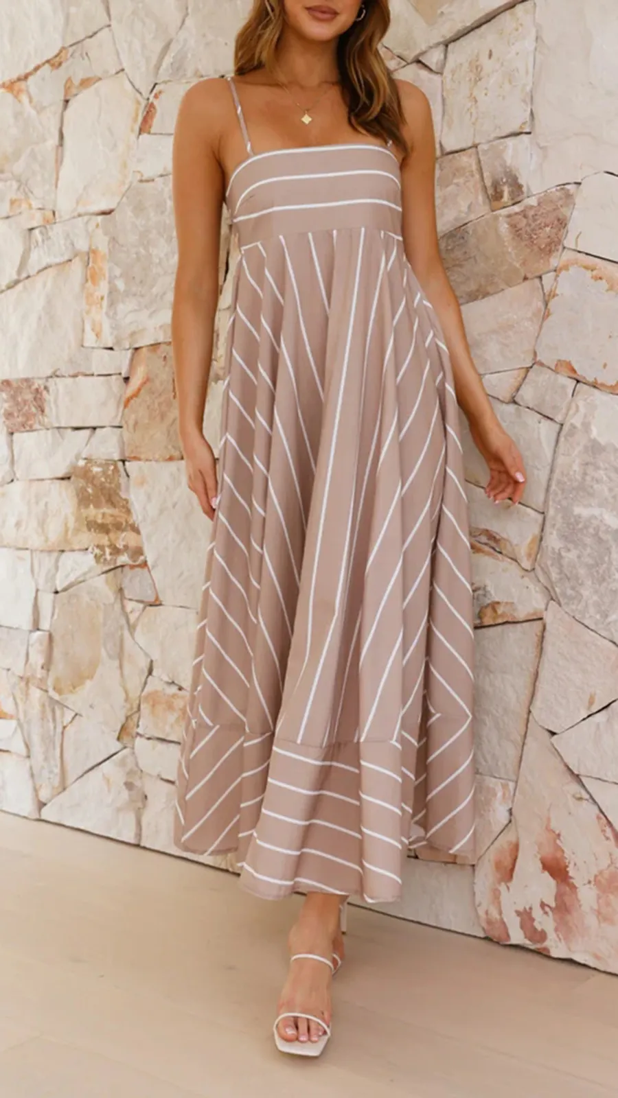 Relaxed Fit Maxi Dress