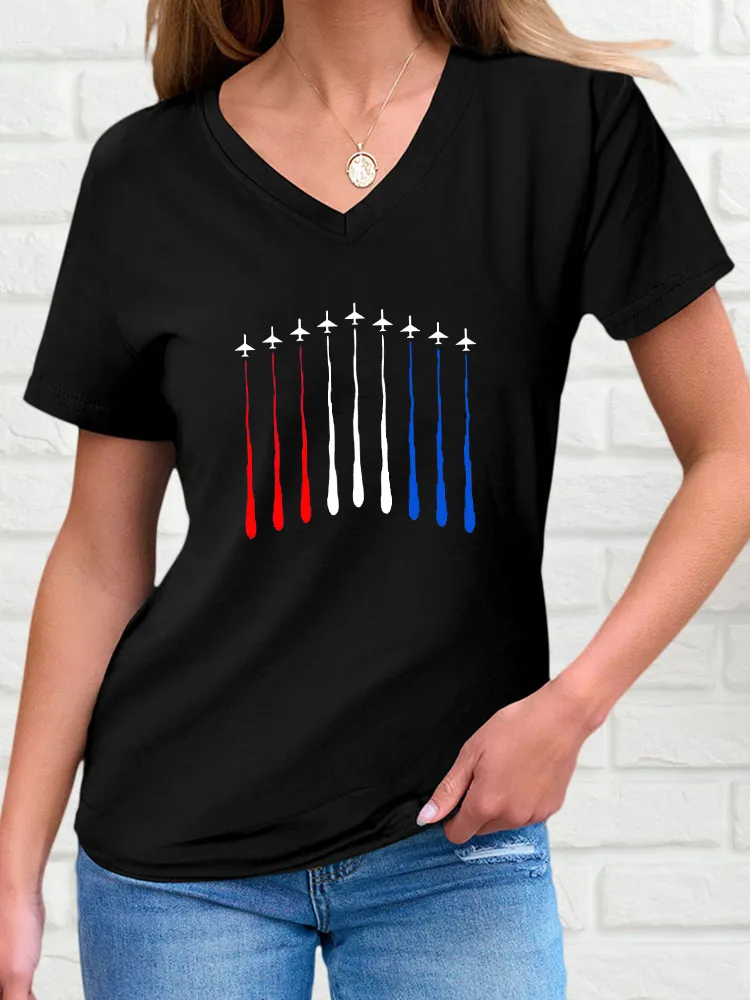 Woman'S Airplane Smoke-Pulling Performance Print V-Neck And Short Sleeves T-Shirt