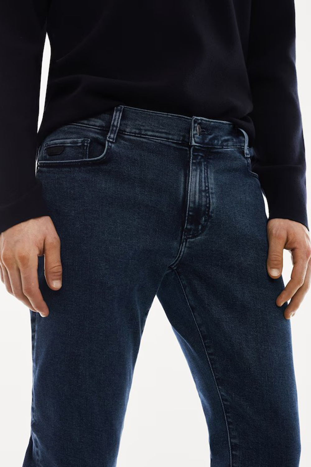 Casual Style Slim-Fit Jeans