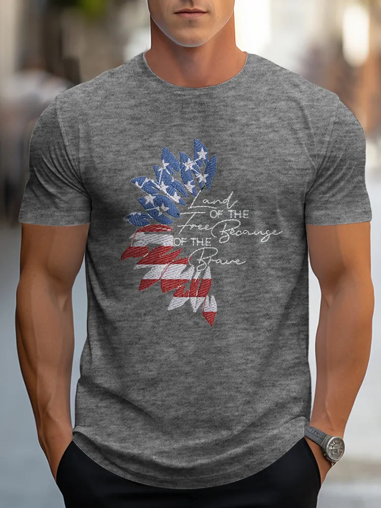 Man'S Land Of The Free Because Of The Brave Round-Neck Short-Sleeved T-Shirt