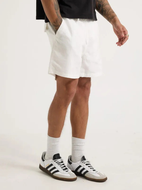 Casual And Comfortable Linen  White  Shorts