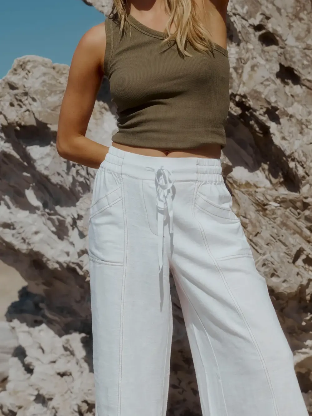 Elementary Sunrise Linen Crop Pant