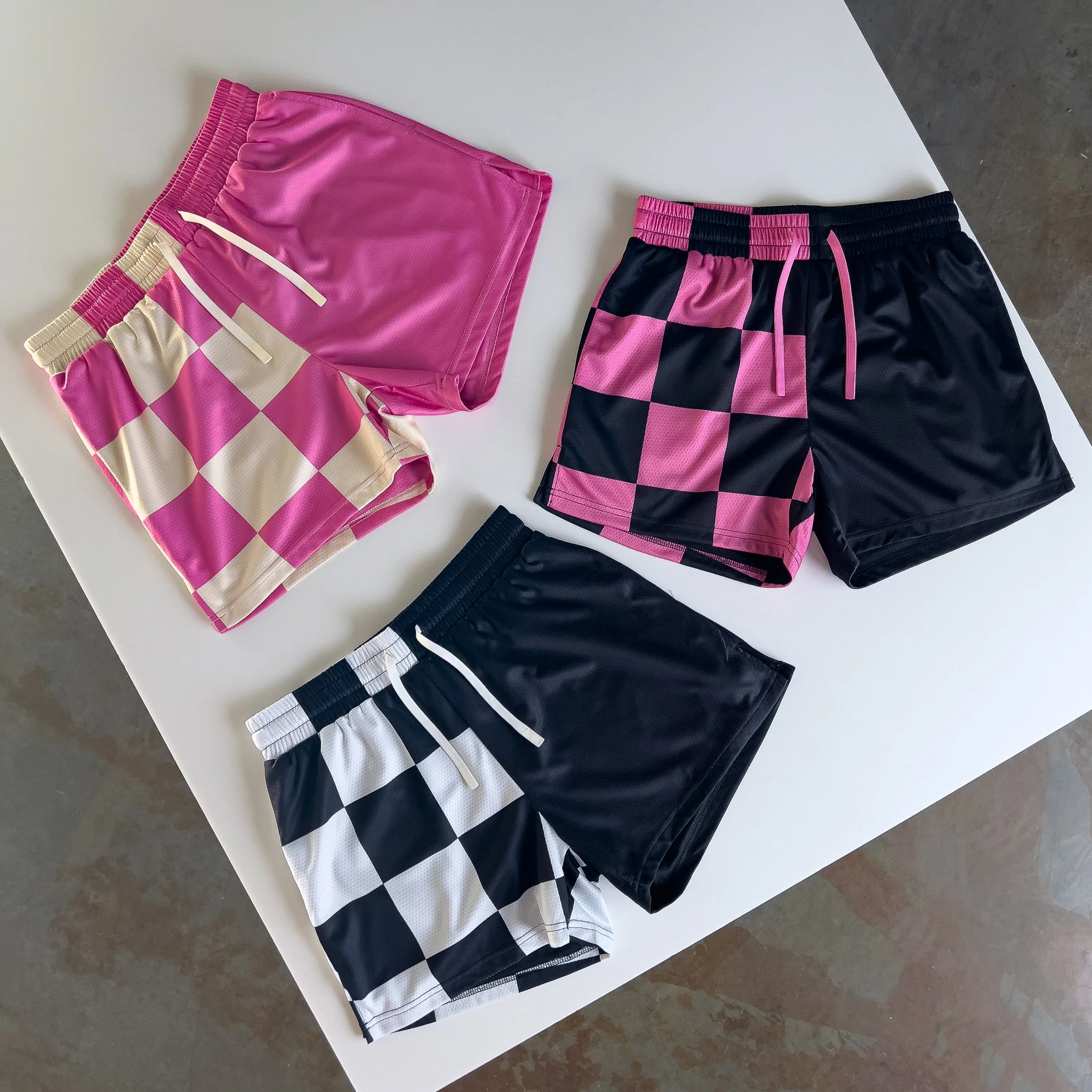 Solids 5 Pack - MUAY THAI SHORTS (MID THIGH CUT) CHECKER - PINK / CREAM