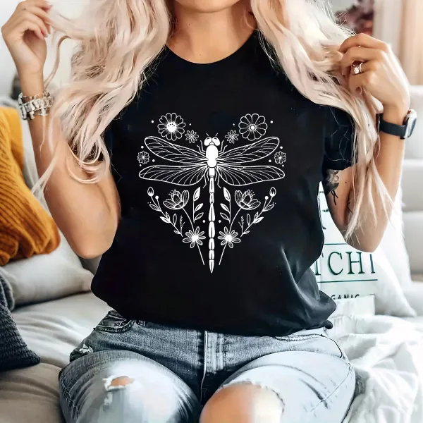 Fresh And Casual T-Shirt With A Dragonfly Pattern