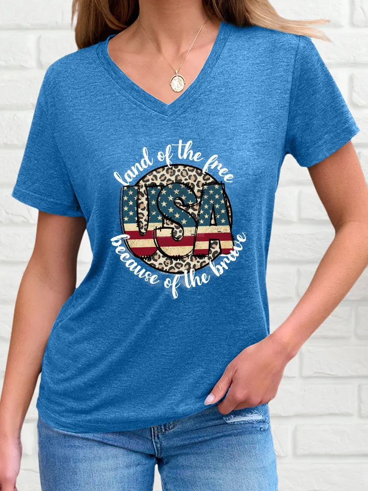Woman'S Land Of The Free Because Of The Brave V-Neck And Short Sleeves T-Shirt