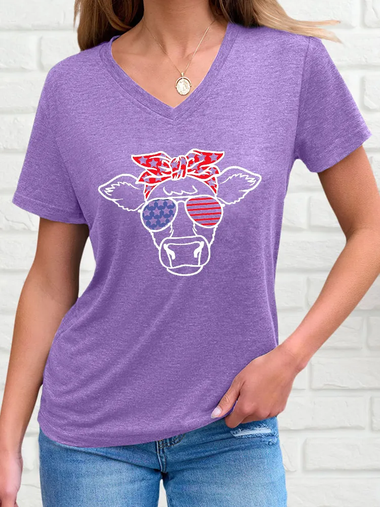 Woman'S Bull Head Print V-Neck And Short Sleeves T-Shirt