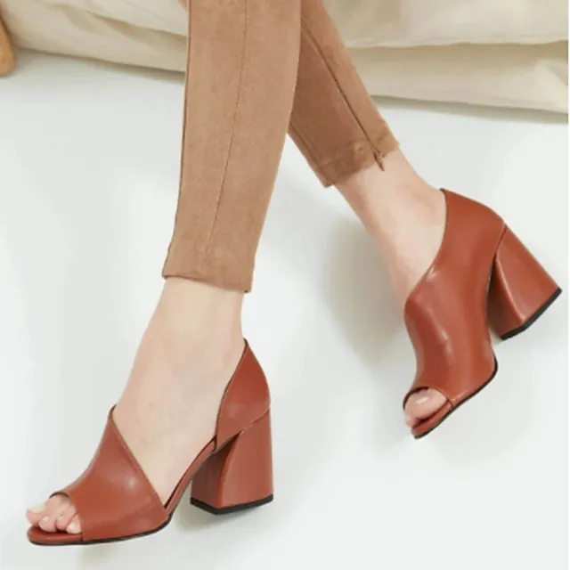 Women's Sandals Block Heel Sandals Plus Size Party Outdoor Office Summer Block Heel Low Heel Chunky Heel Peep Toe Elegant Casual Minimalism Walking Shoes PU Leather Loafer Solid Colored Dark Brown