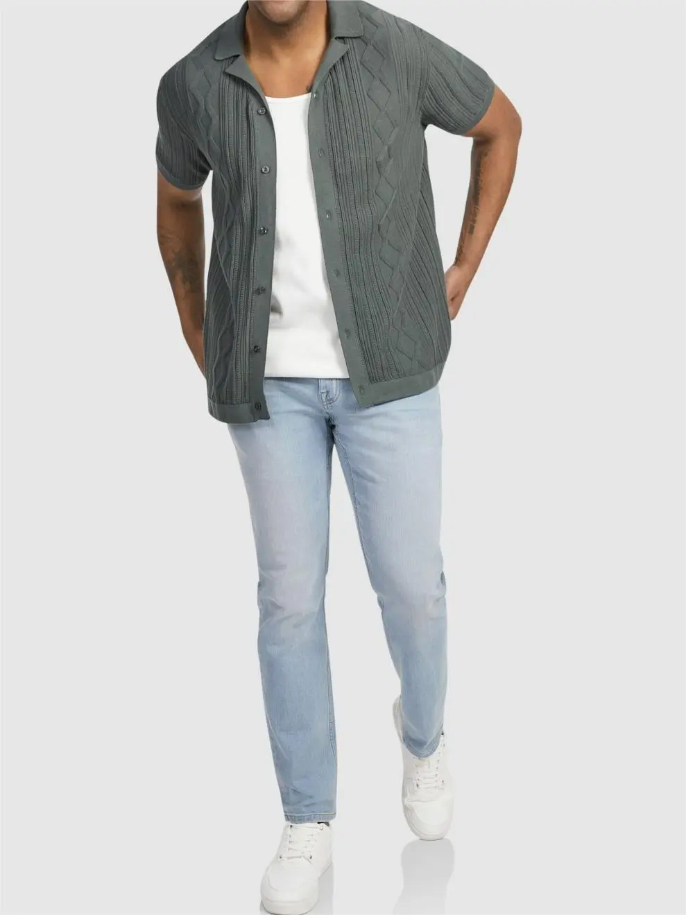 SHORT SLEEVE KNIT SHIRT