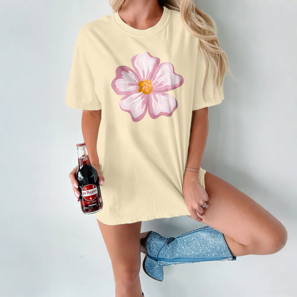 Casual T-Shirt With Pink And White Floral Pattern