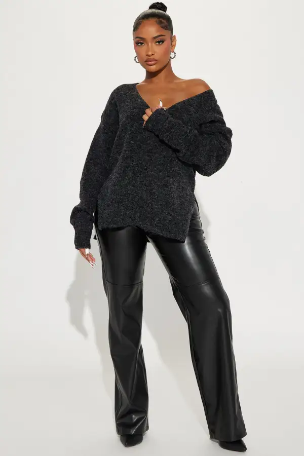 Lazy Days Sweater - Black