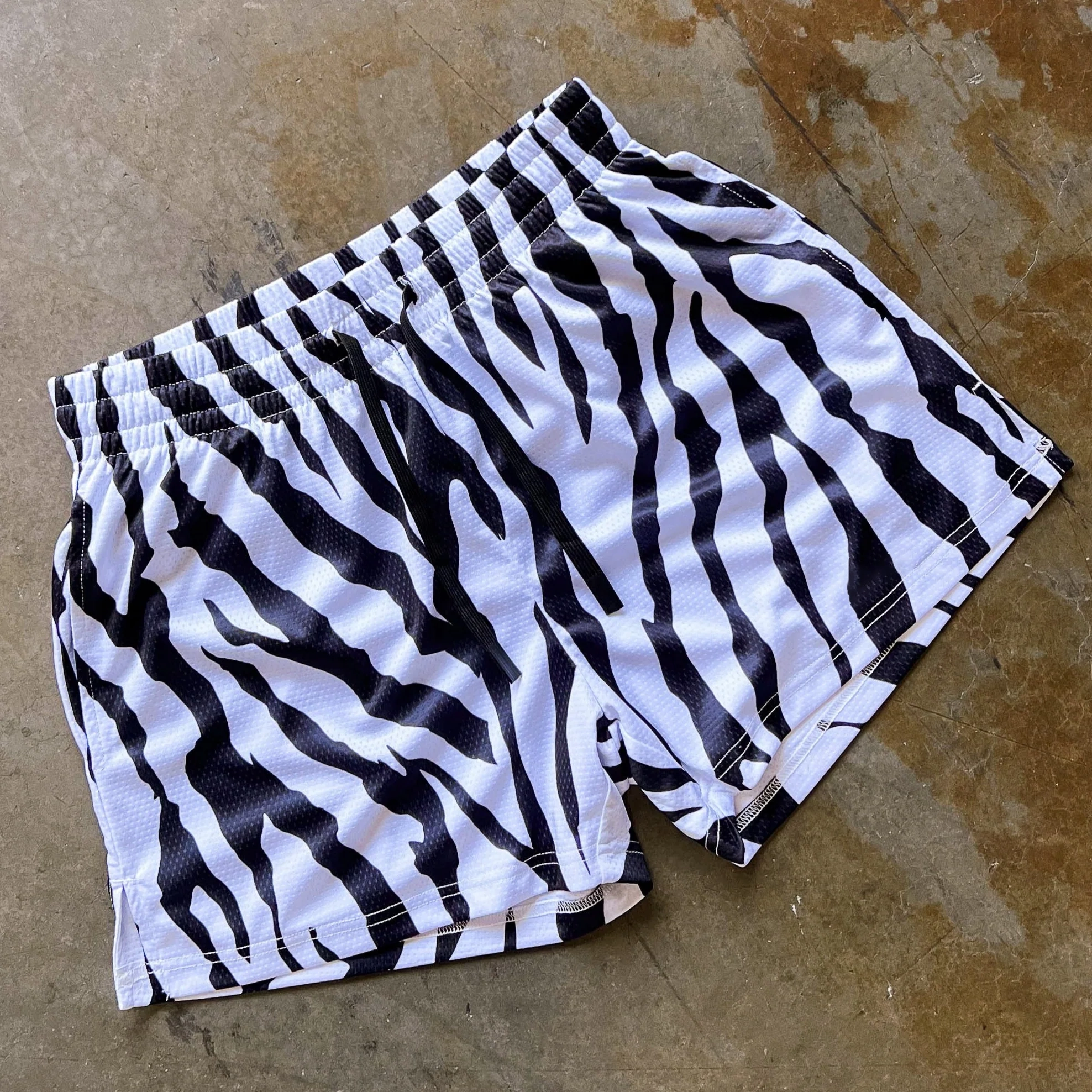 MUAY THAI SHORTS (MID THIGH CUT) - ZEBRA