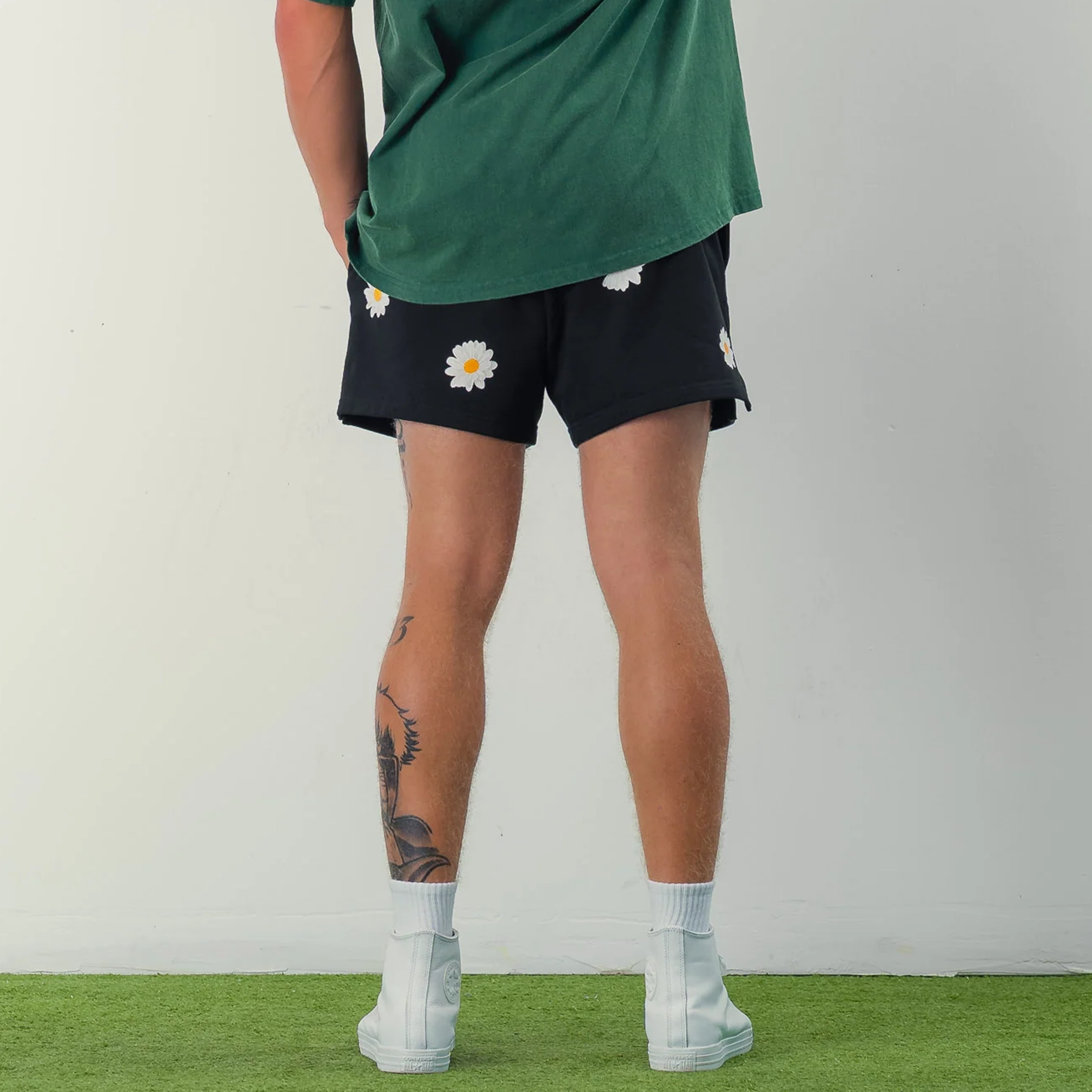 COTTON SHORTS (MID THIGH CUT) DAISY - BLACK