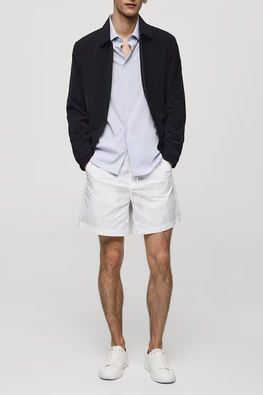 Water-Repellent Shorts With Drawstring
