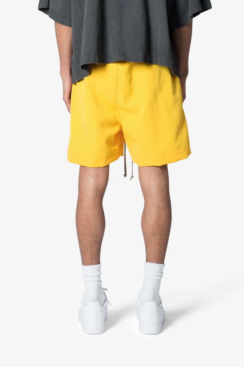 CASUAL STYLE SHORTS