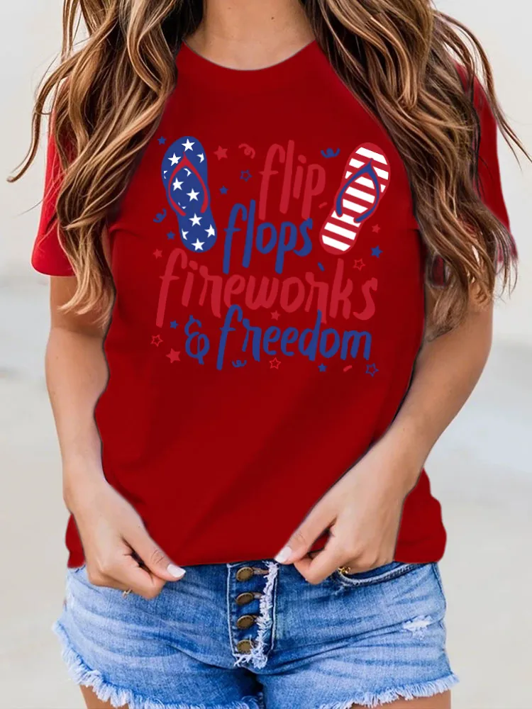 Flip Flops Fireworks Freedom Print Round-Neck Short-Sleeved T-Shirt