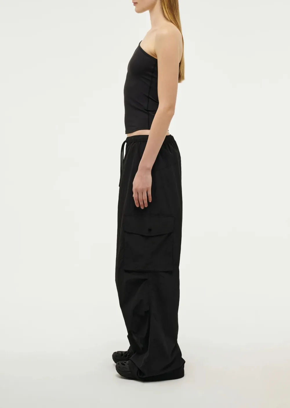 Asymmetric Black One Shoulder Top