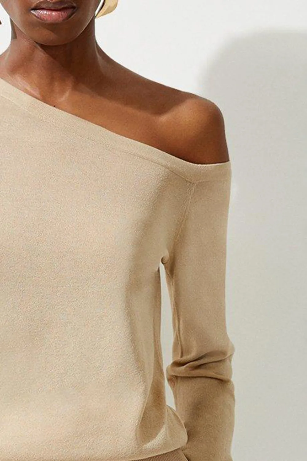 Lightweight Viscose Blend Summer Knit Off Shoulder Top