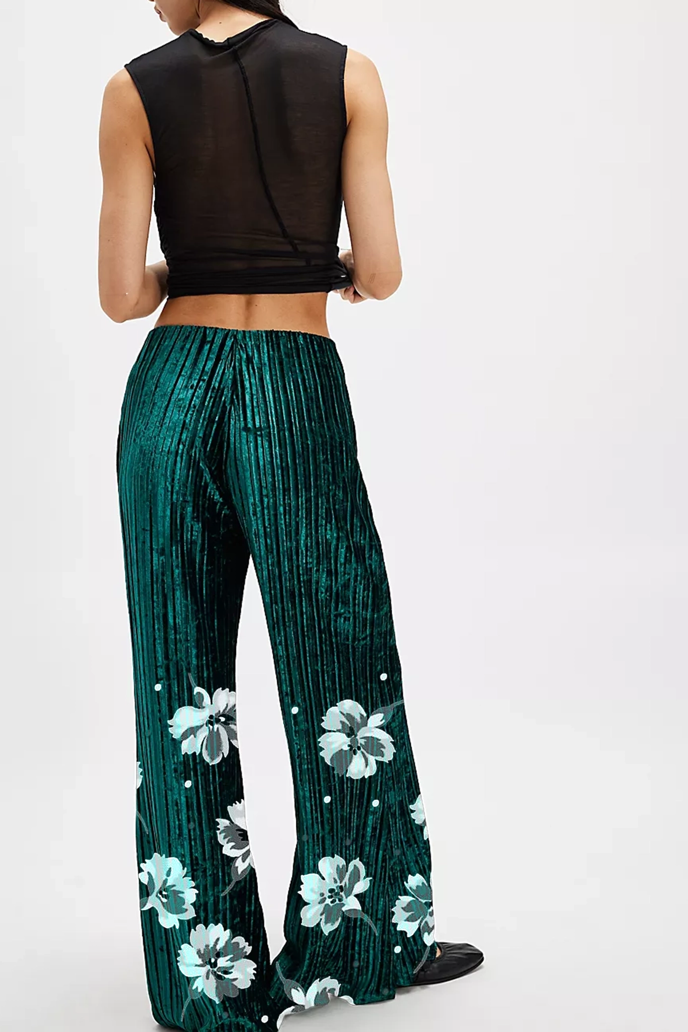 Pleated Wide Leg Pants