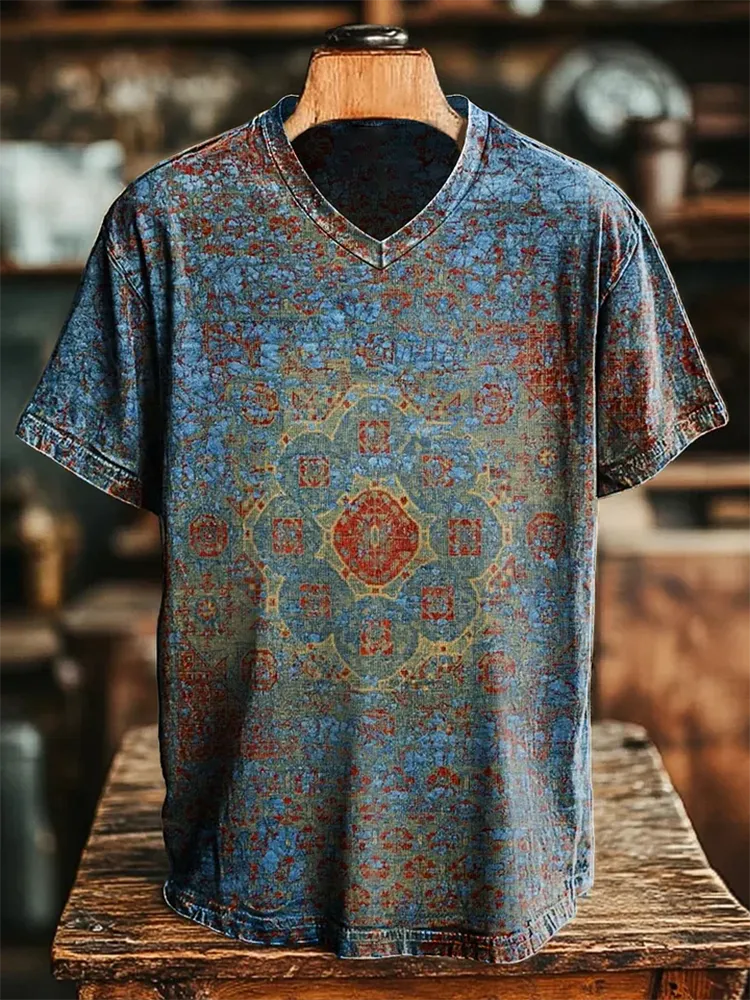 Women'S T-Shirt Retro Pattern Print V-Neck And Short Sleeves
